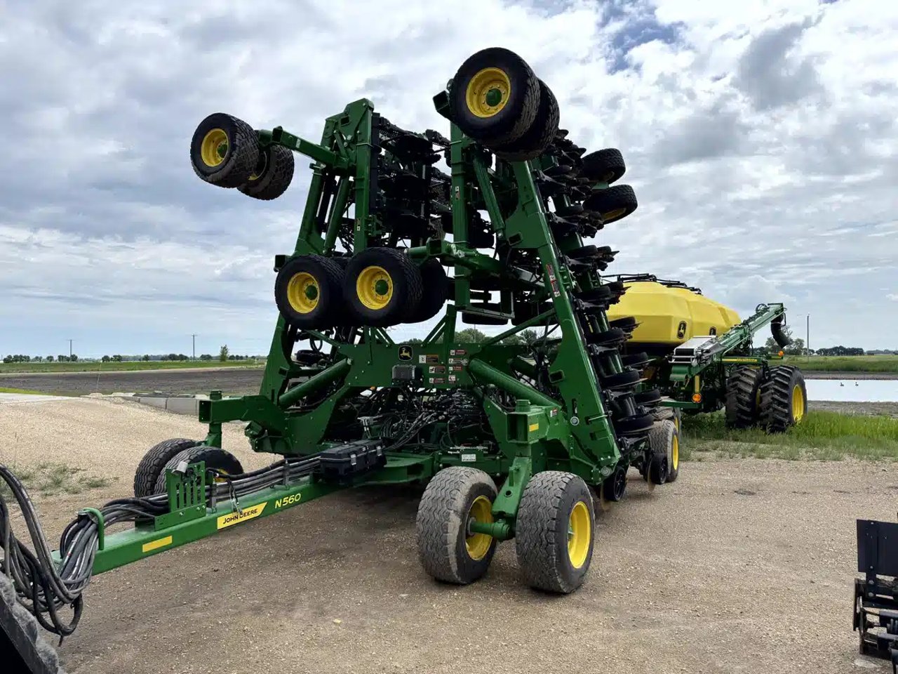 2024 John Deere N560 Semoir à air
