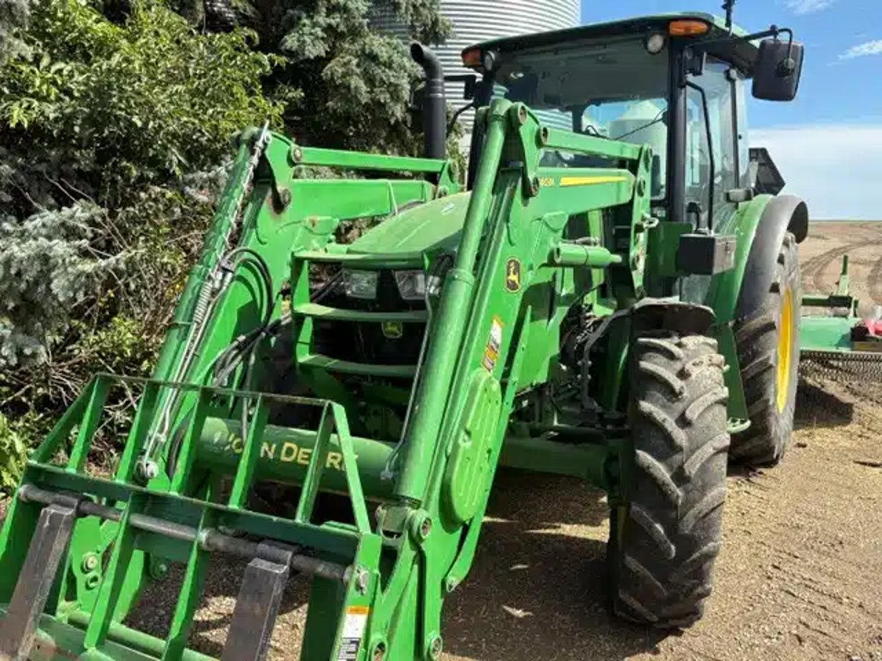 2018 John Deere 5115M Tracteur
