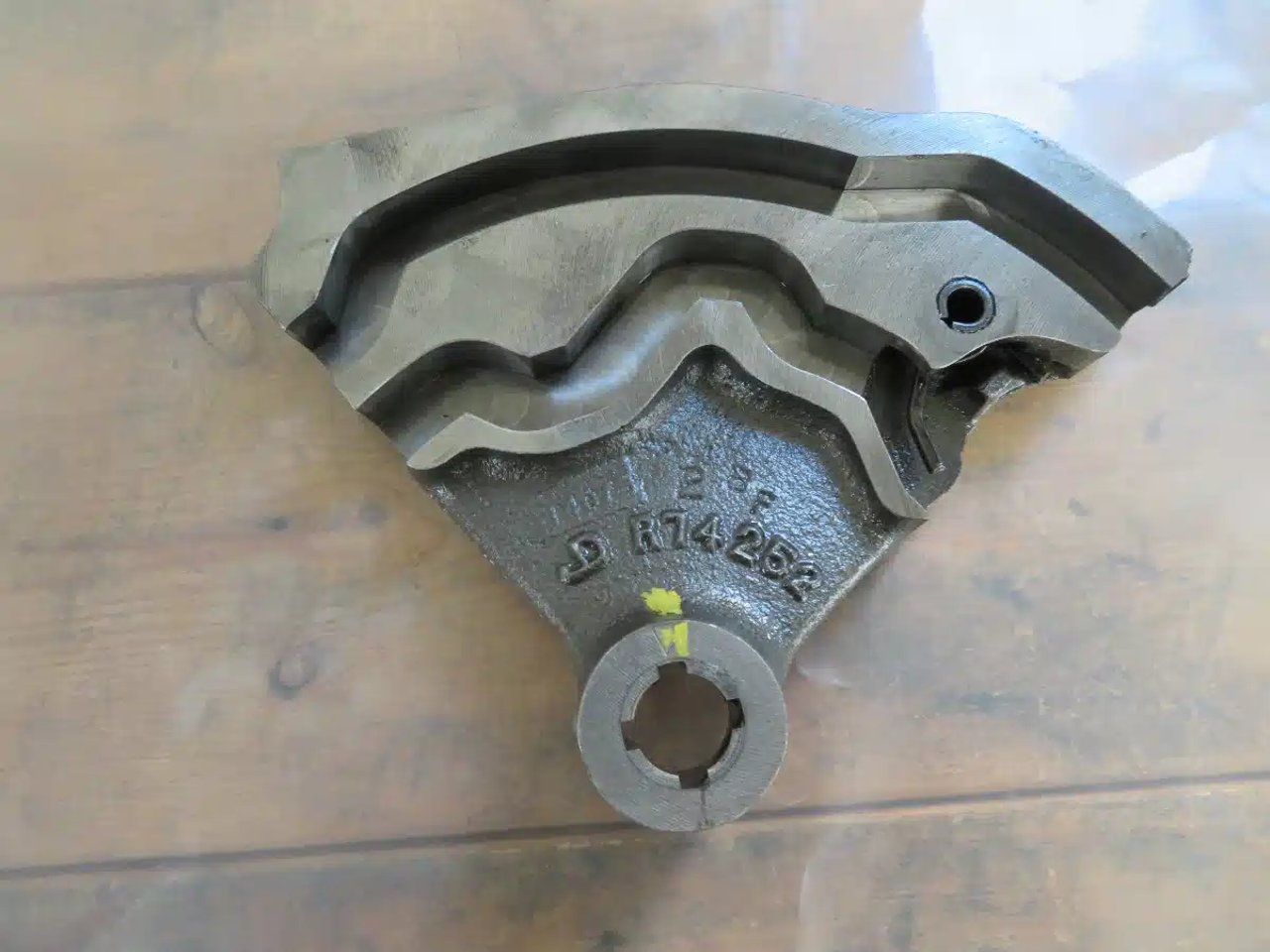 1975 John Deere AR74079 cam pièces - neuves et usagées