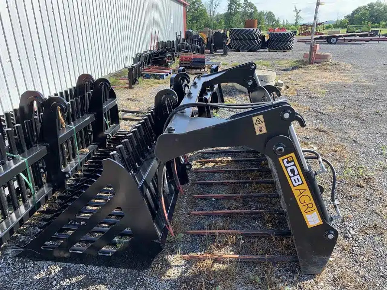 2017 JCB 8' POWERGRAB Godet (bucket)