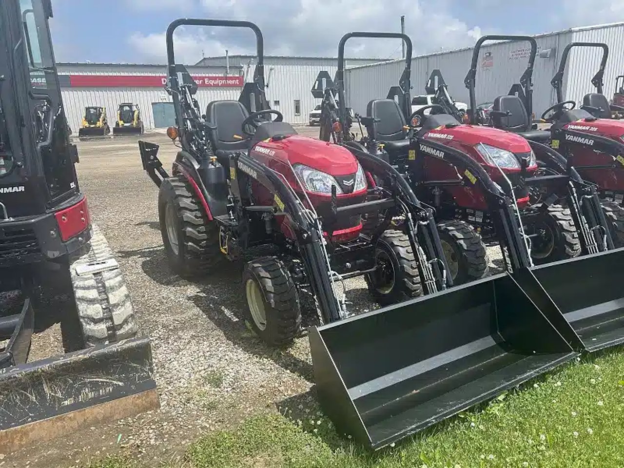 2025 Yanmar SA425 Tracteur