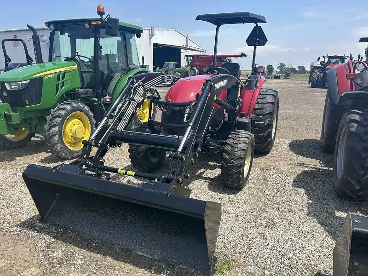 2025 Yanmar YM347 Tracteur