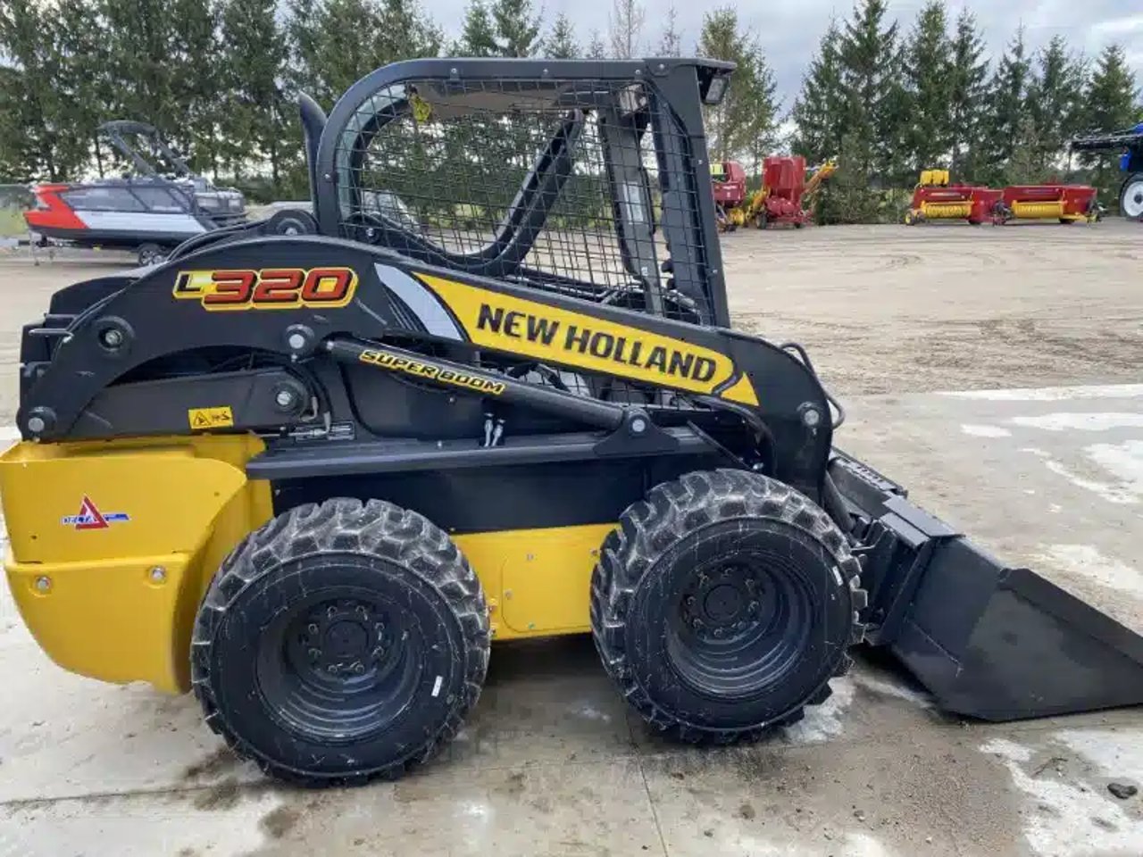 2026 New Holland L320 chargeuse à direction à glissement
