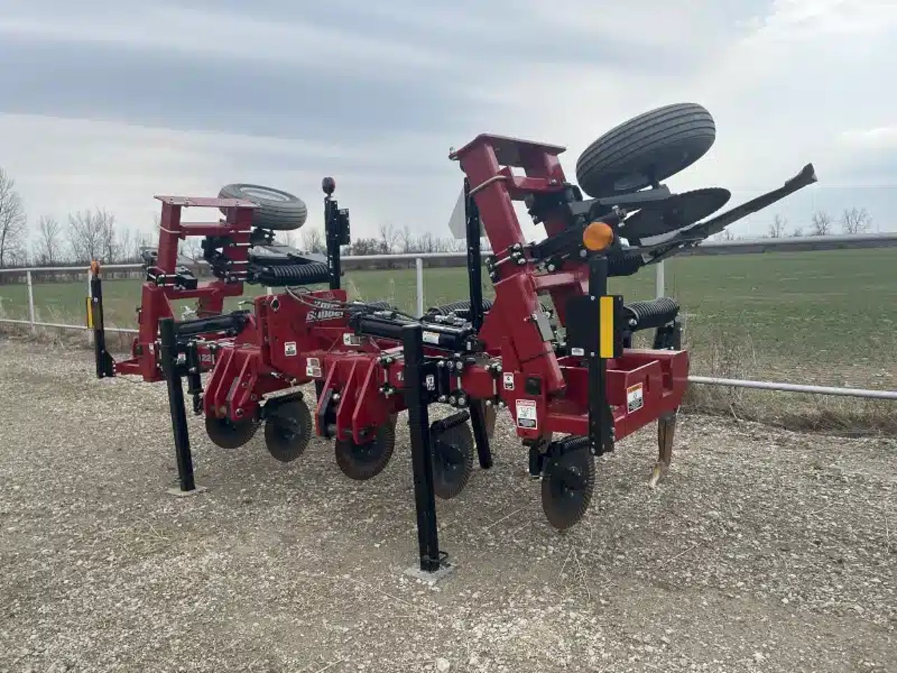 2025 Unverferth 122 disque scarificateur
