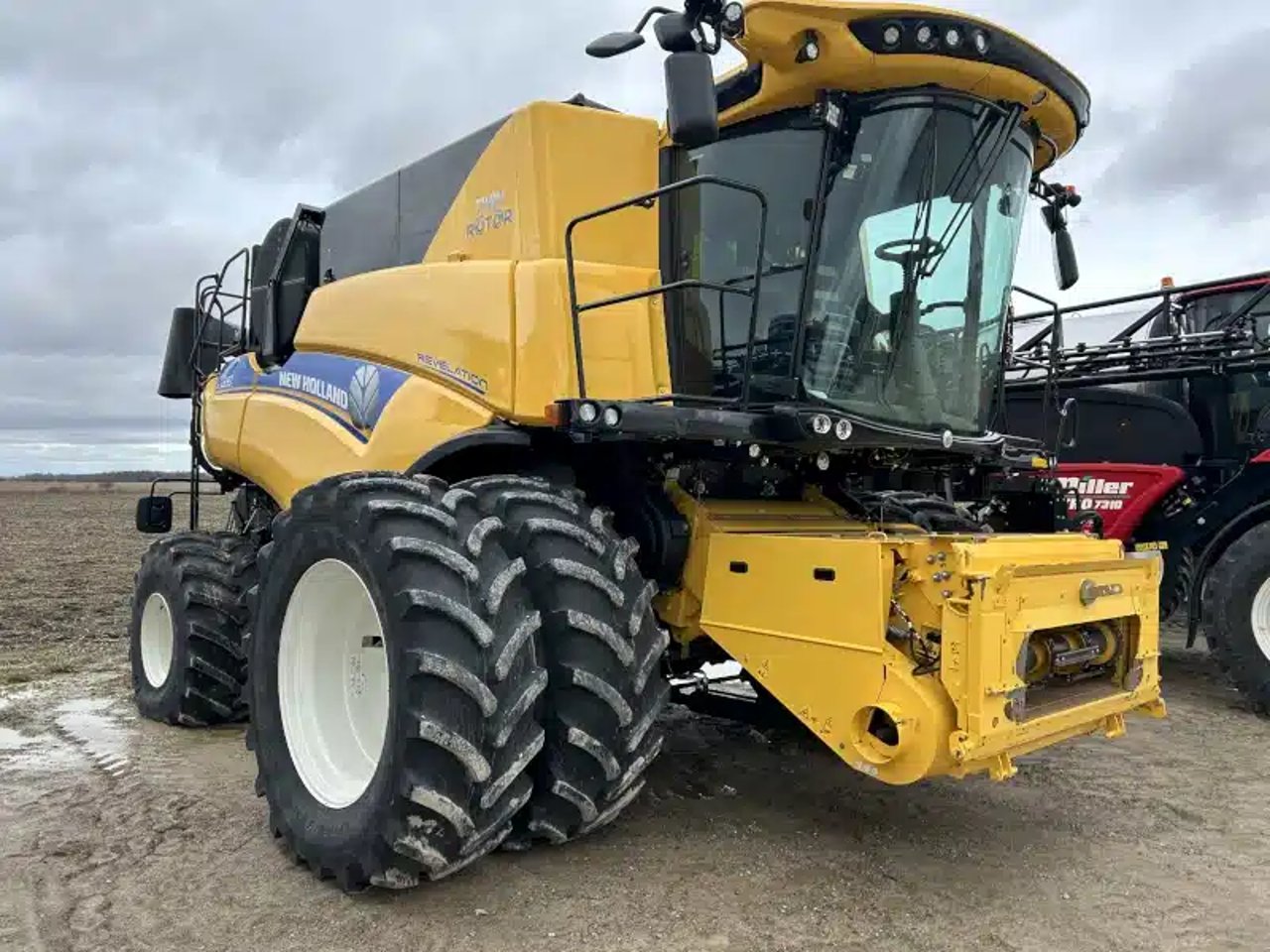 2022 New Holland CR8.90 Batteuse