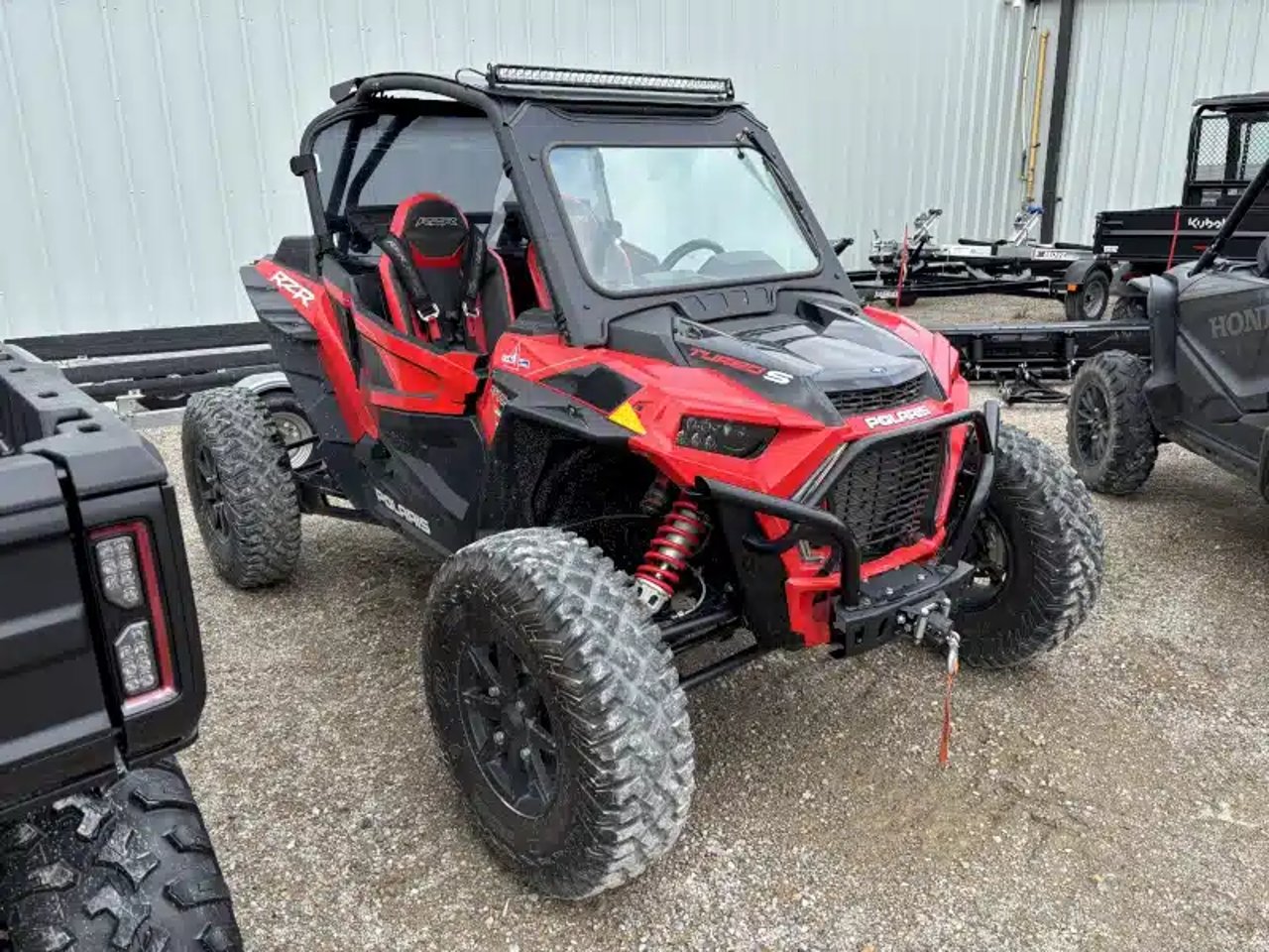 2018 Polaris RZR 1000 TUR Véhicule utilitaire