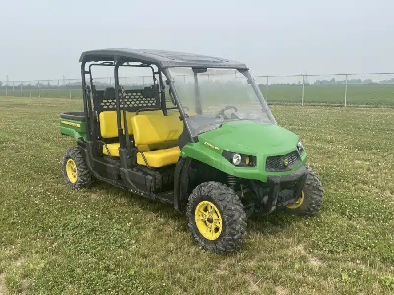 2012 John Deere TS 4X2 Véhicule utilitaire