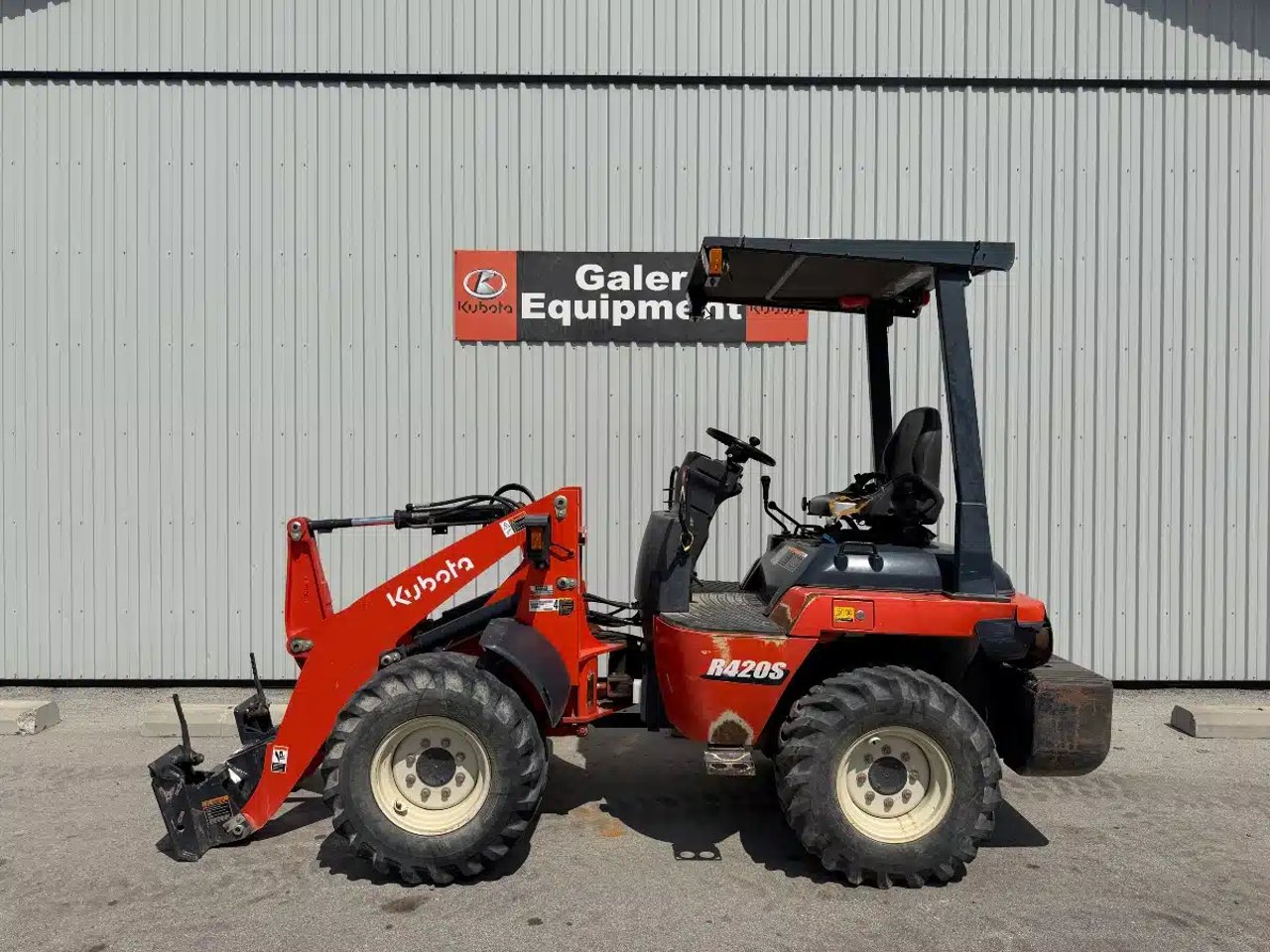 2014 Kubota R420S Chargeur sur roues