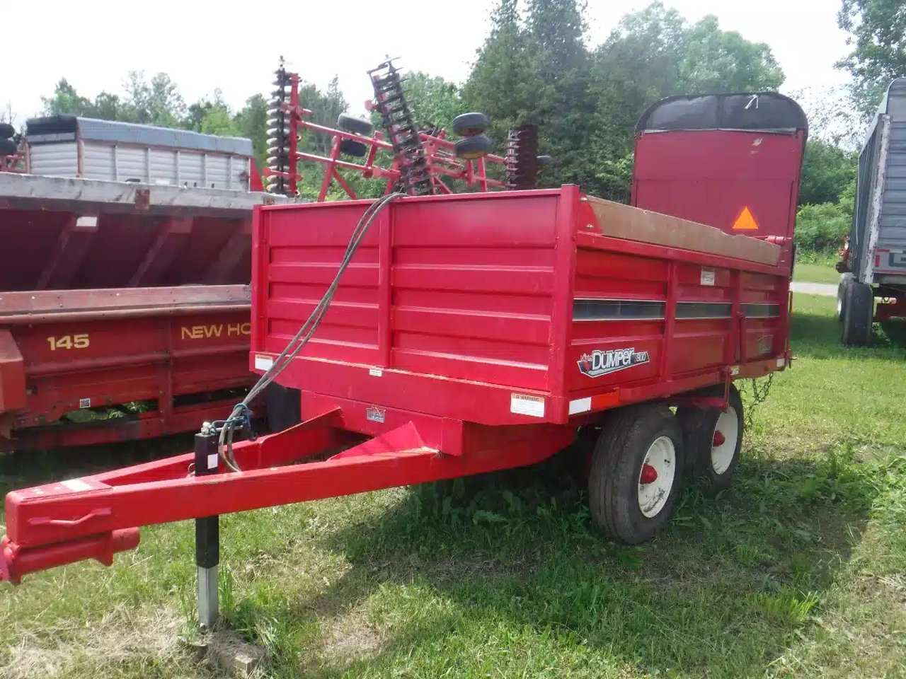 John BM Mfg Ltd. 8 ton Remorque - Benne