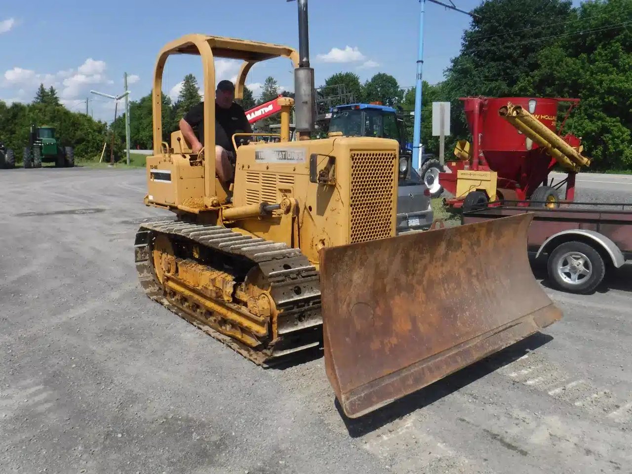 International TD-8E Bouteur