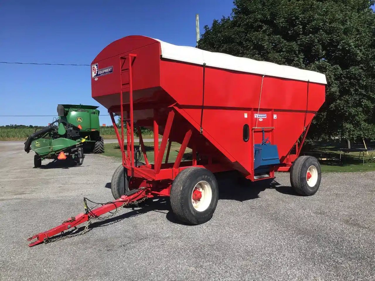 2017 RJ Equipment 700 Boîte de gravité