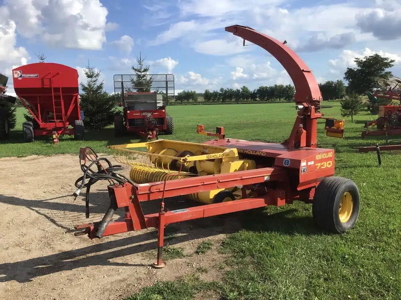 New Holland 790 Fourragère