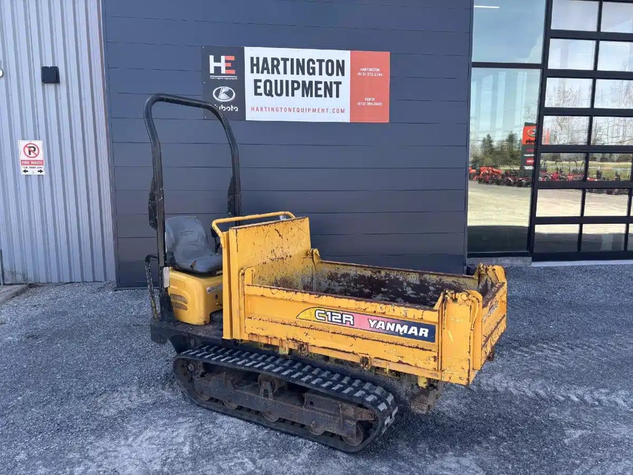 2008 Yanmar C12R Dompeuse