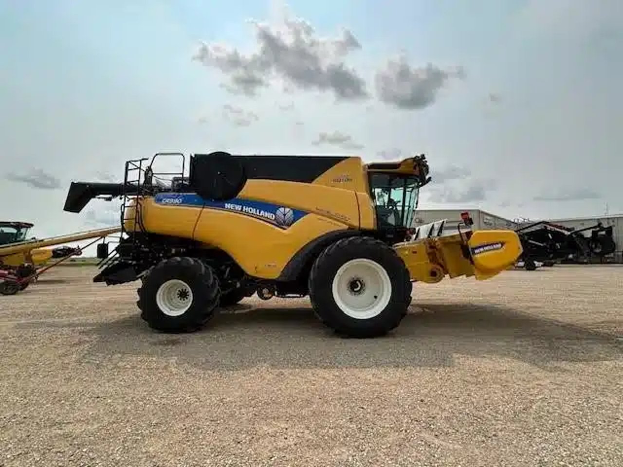 2021 New Holland CR9.90 Batteuse