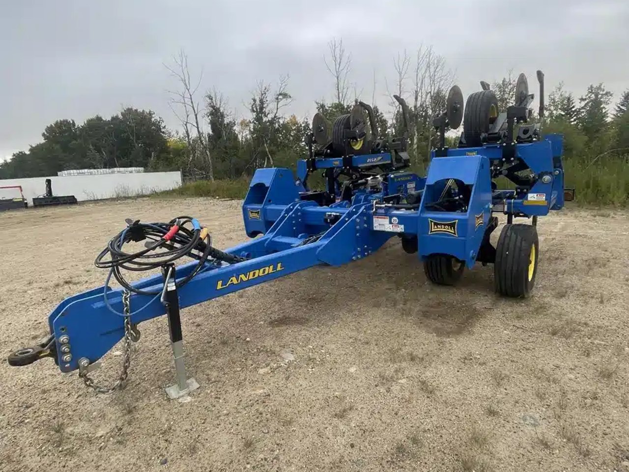 2024 Landoll 2512 défonceuse