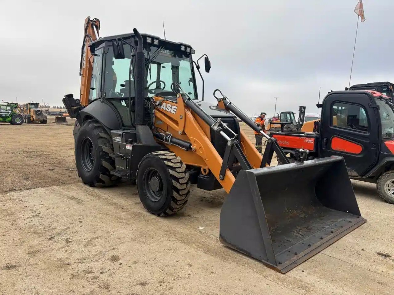 2024 Case 580SV Rétrocaveuse