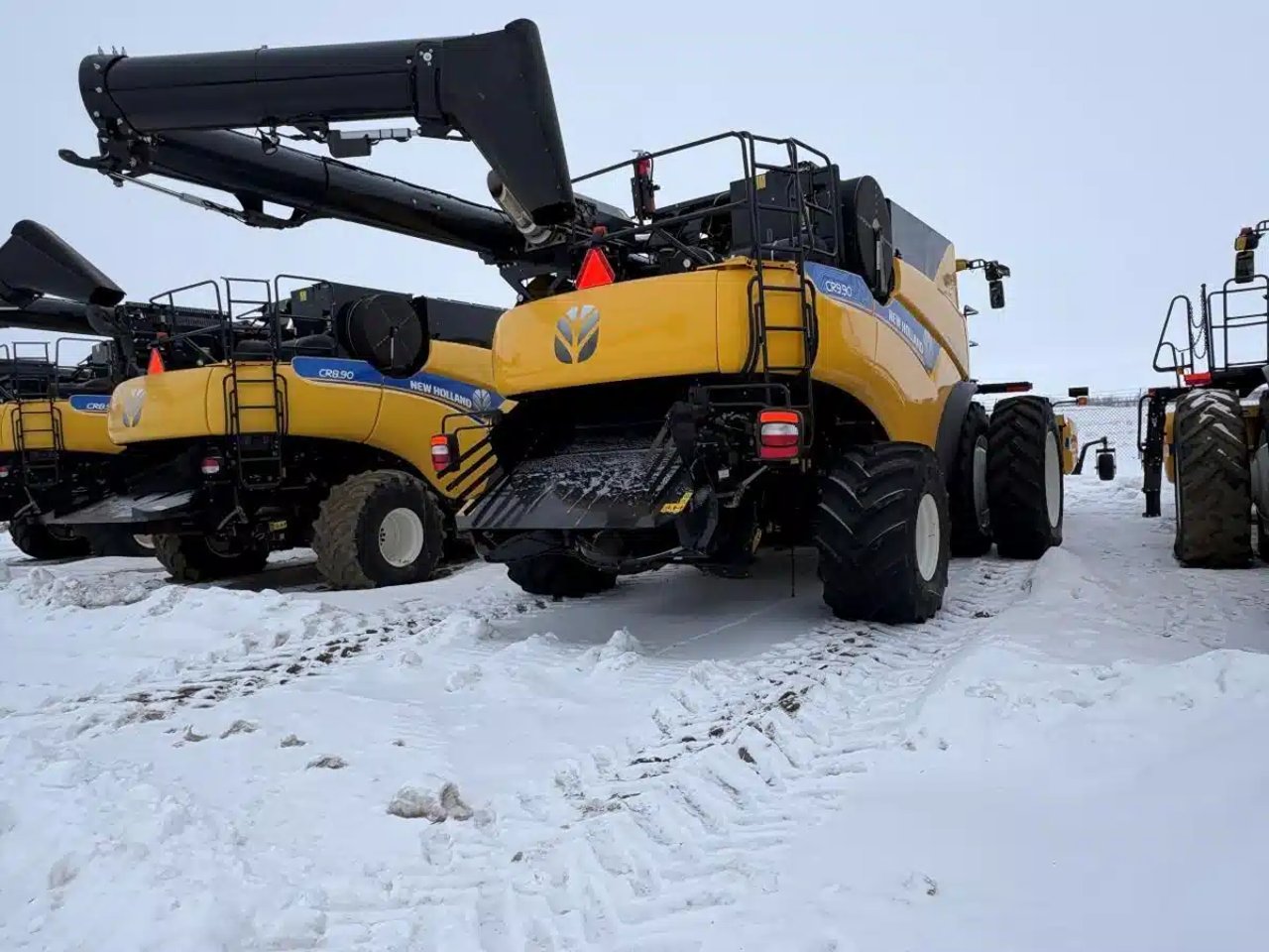 2023 New Holland CR9.90 Batteuse