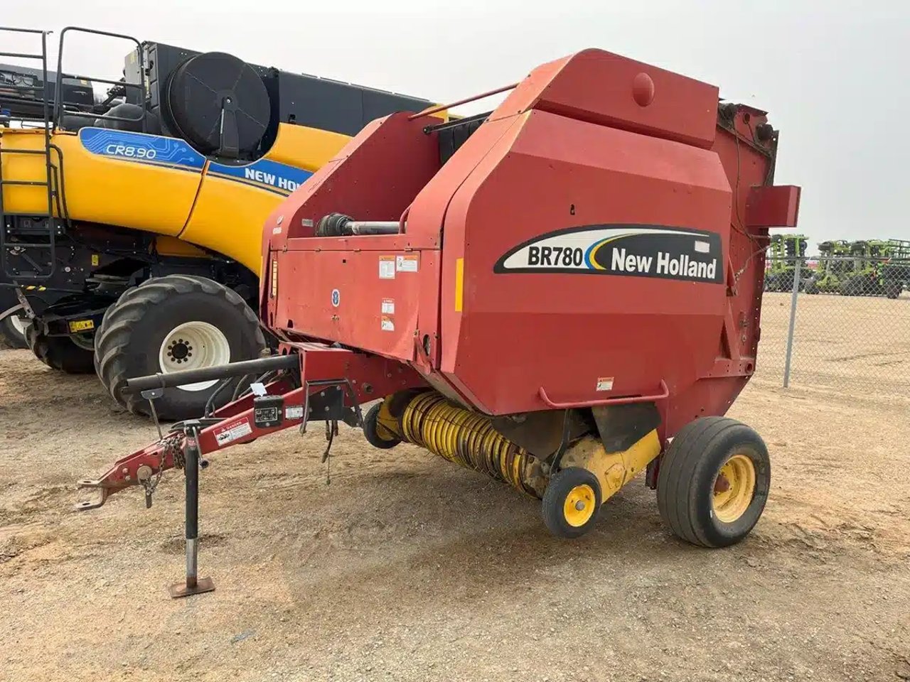 2004 New Holland BR780 Presse à Balle Ronde