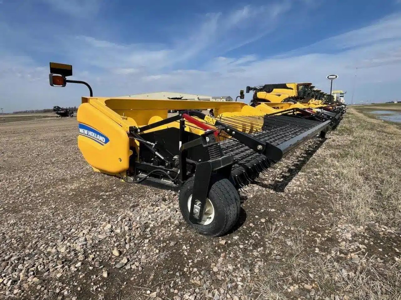 2023 New Holland 790CP Nez - Ramasseur