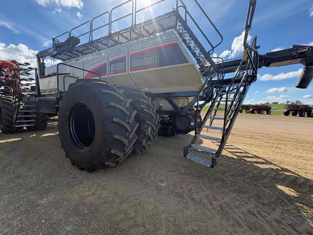 2026 Bourgault 91300 Remorque pneumatique