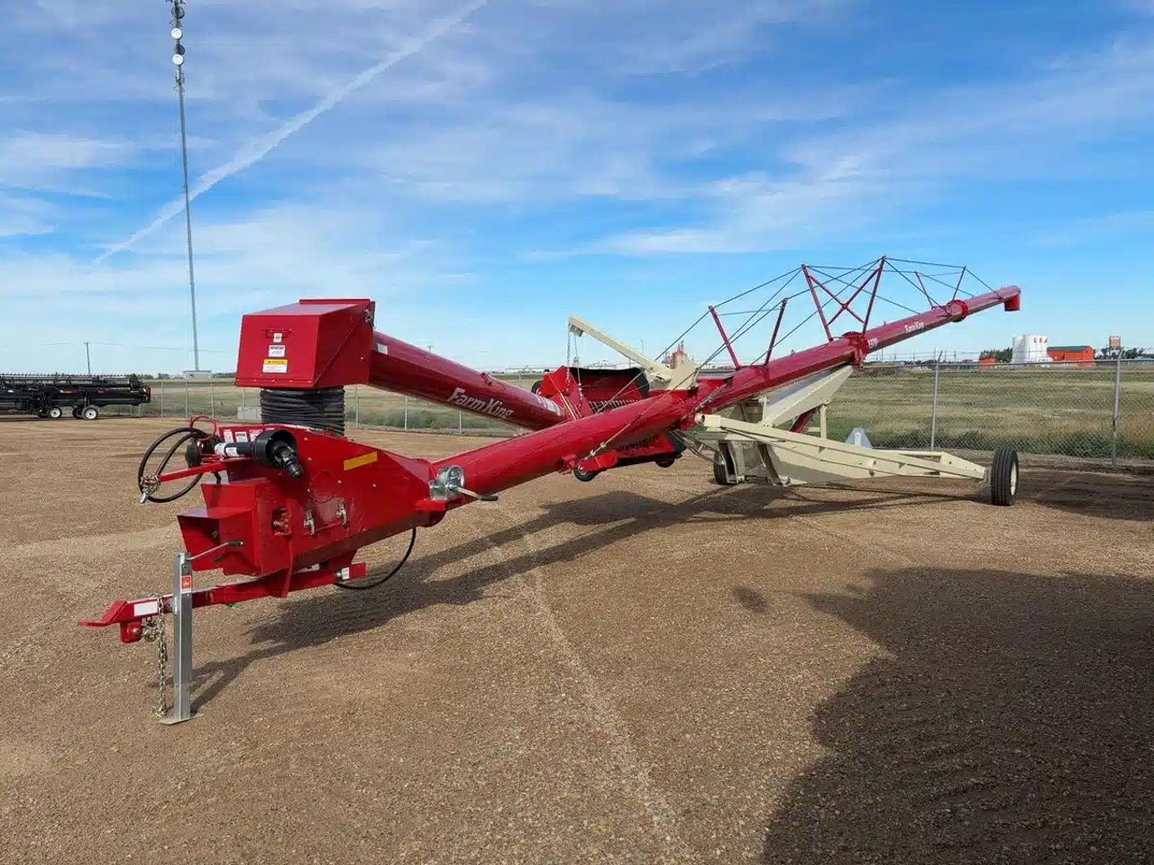 2026 Buhler Farm King 13-70 Vis à grain