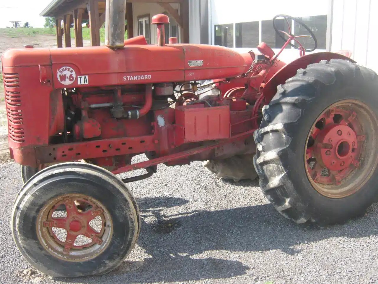International Harvester W6 Tracteur