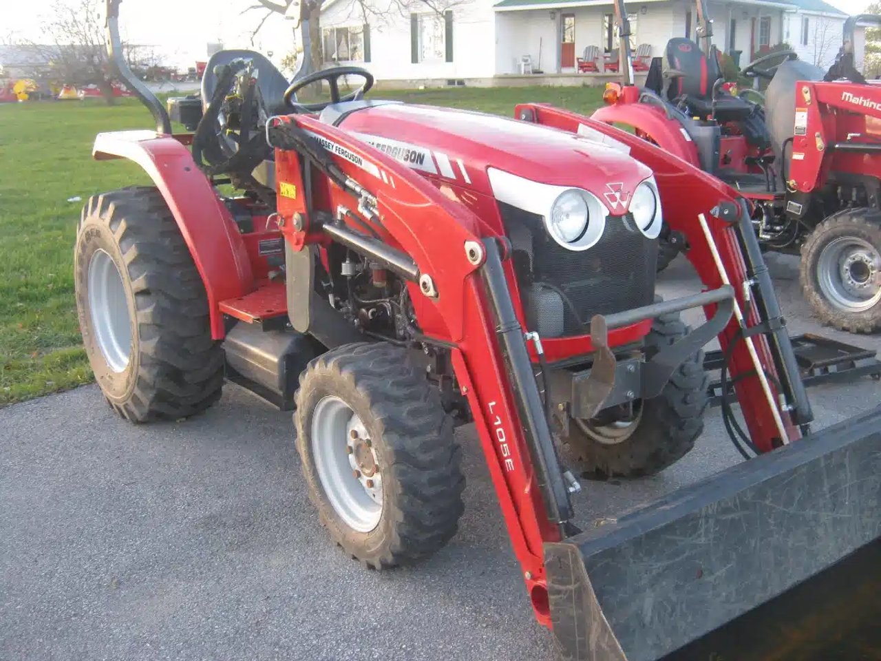 Massey Ferguson 1734E Tracteur