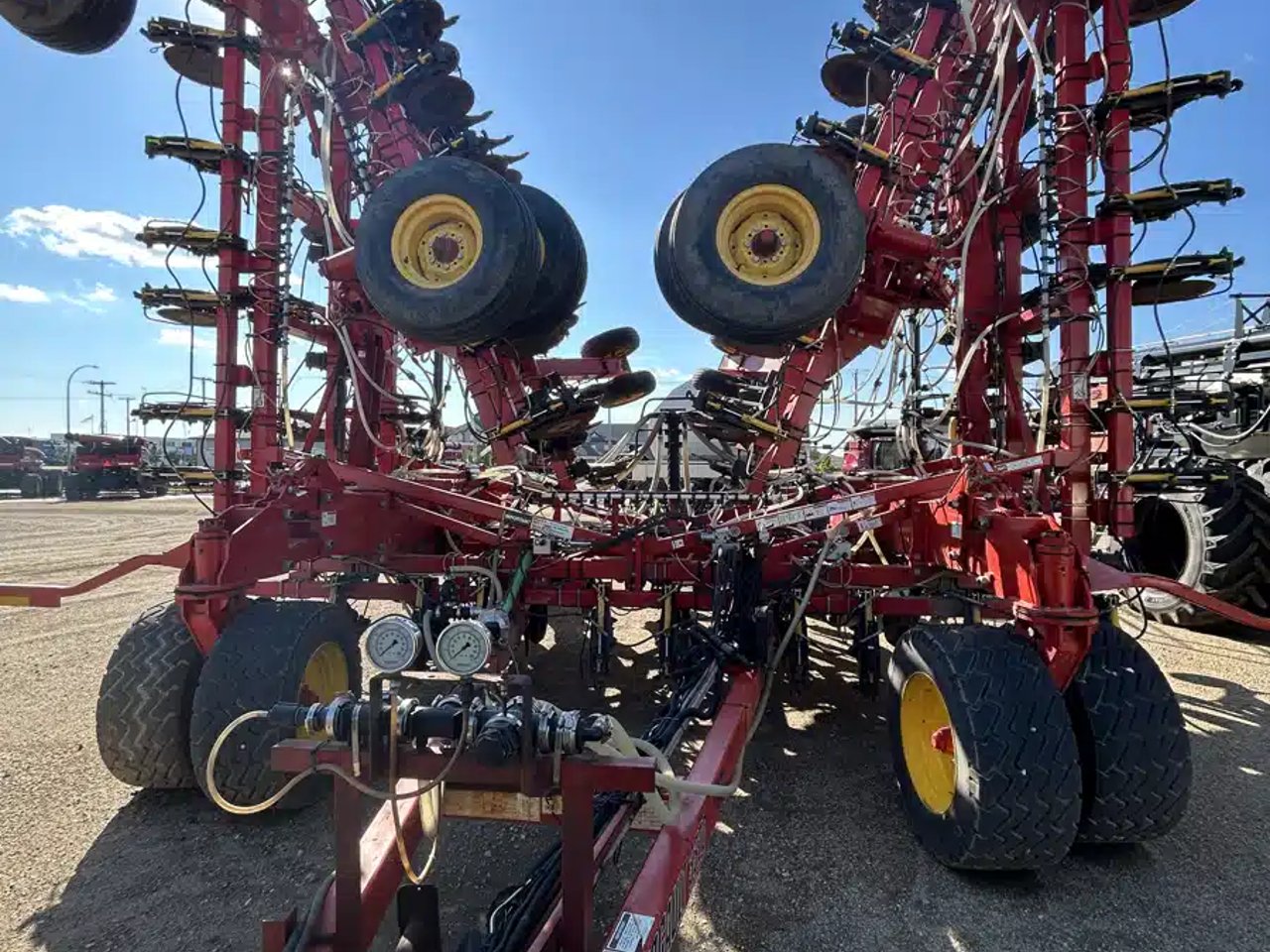 2012 Bourgault 3320-76 Semoir à air