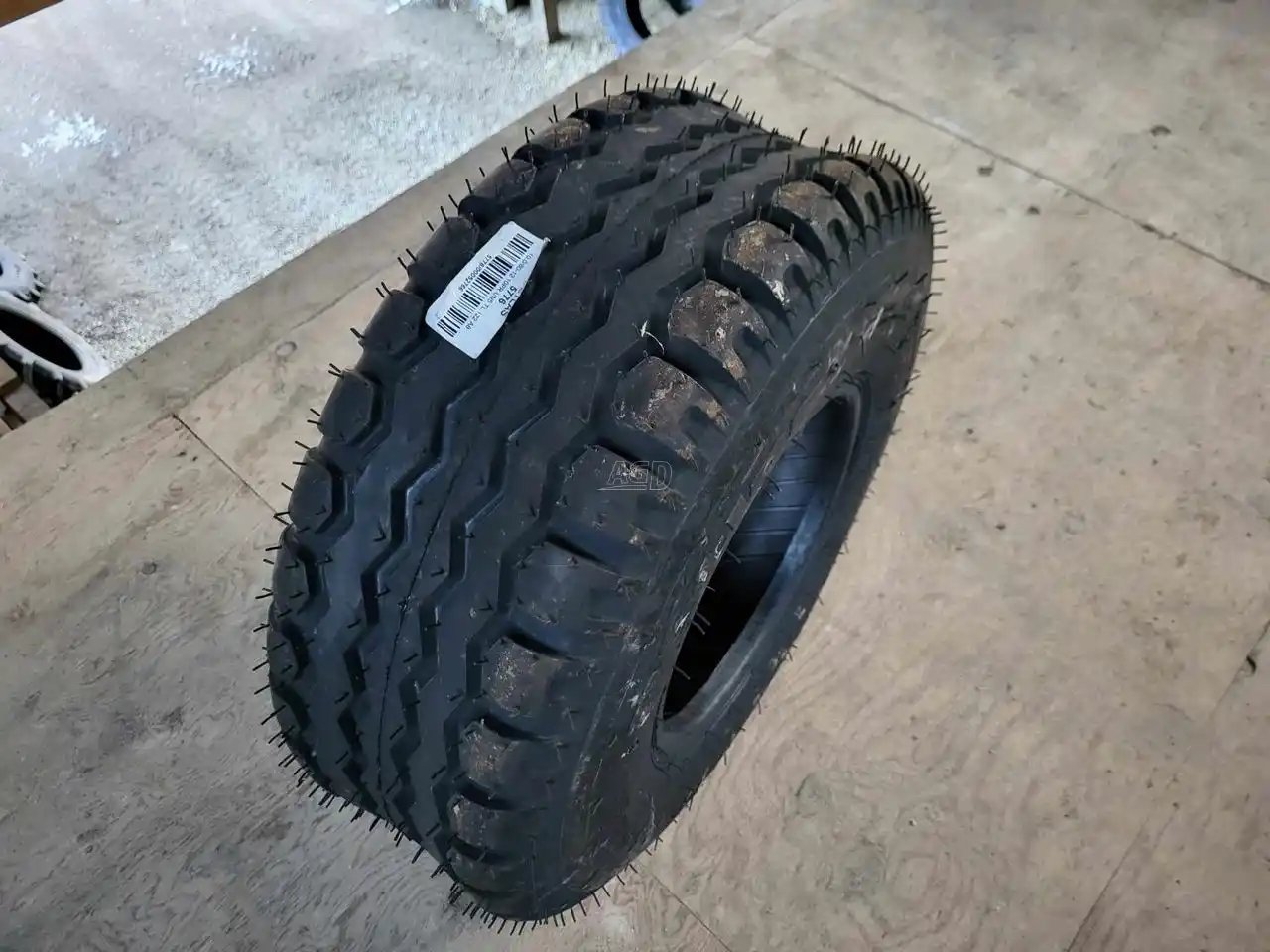 Petlas 10.0/80-12 Pneus