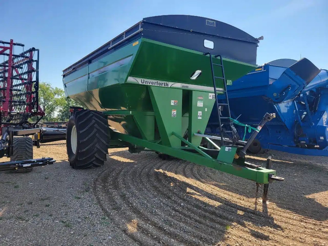 2006 Unverferth 9250 Chariot à Grain