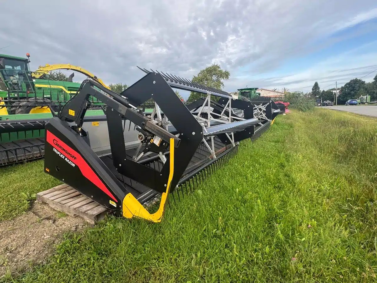 2017 MacDon Truflex Razor 35 Nez - Toile/Tapis