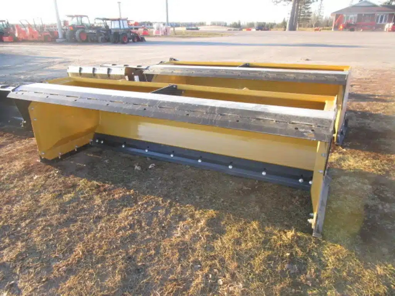 2026 HLA Attachments SP250096 Gratte à neige
