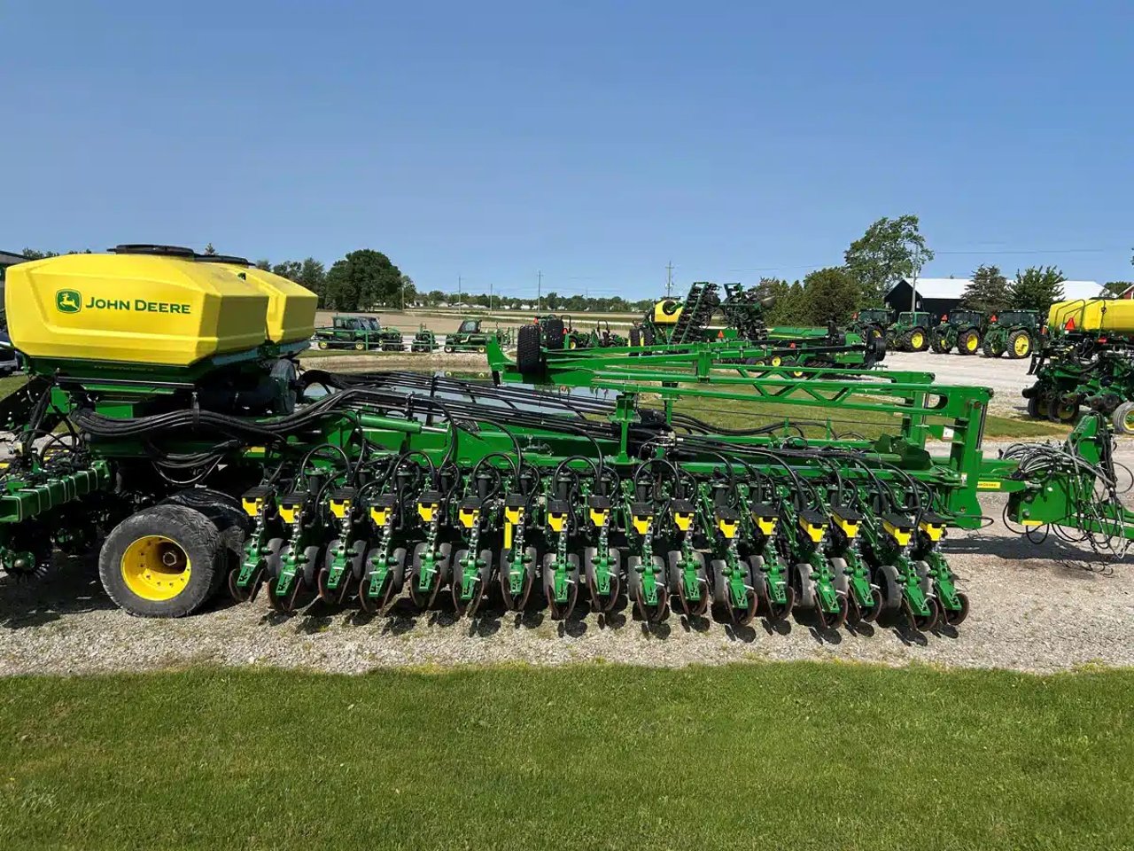 2022 John Deere DB60 Planteur