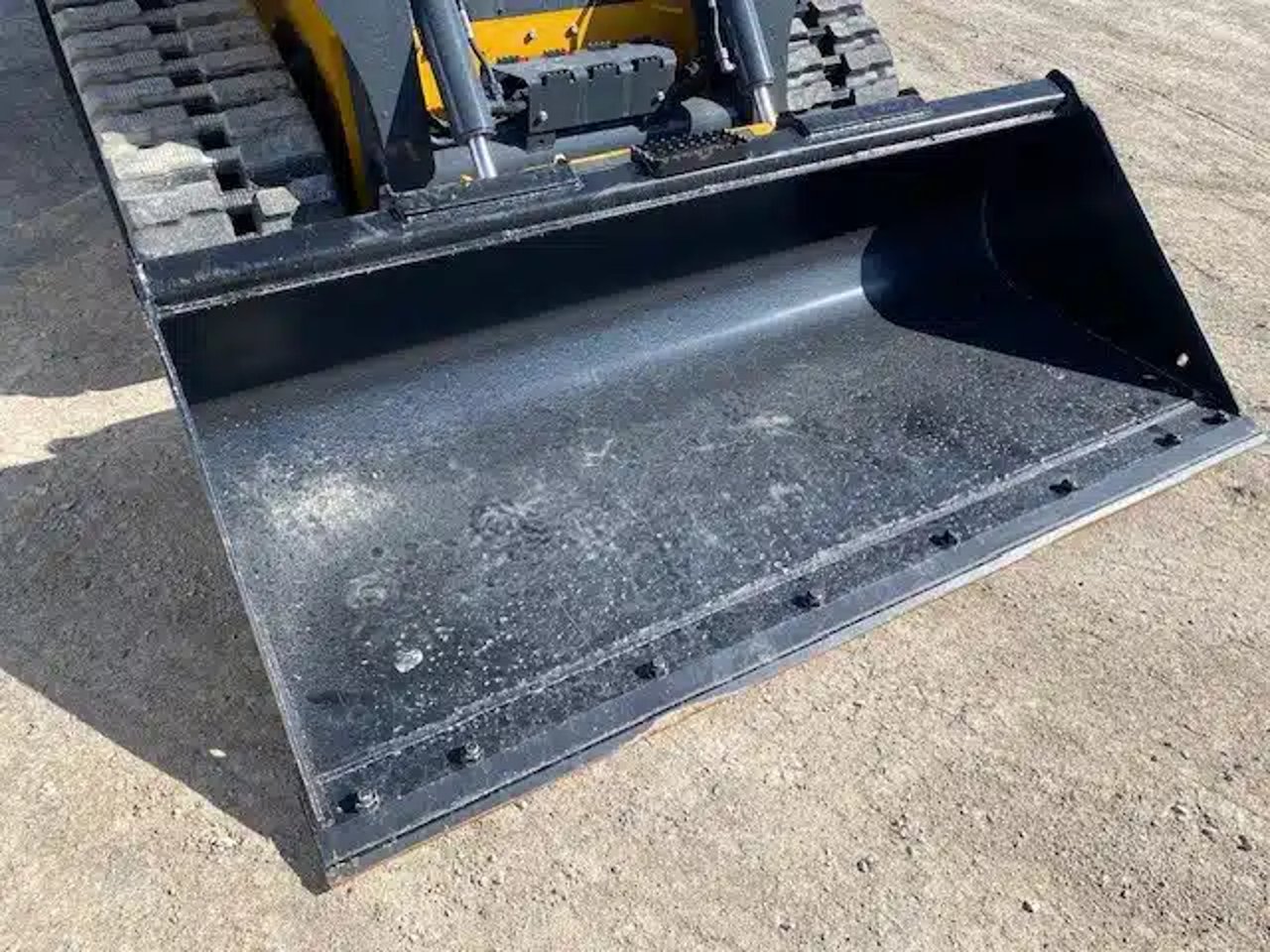 John Deere 78" CONSTRUCTION Godet (bucket)