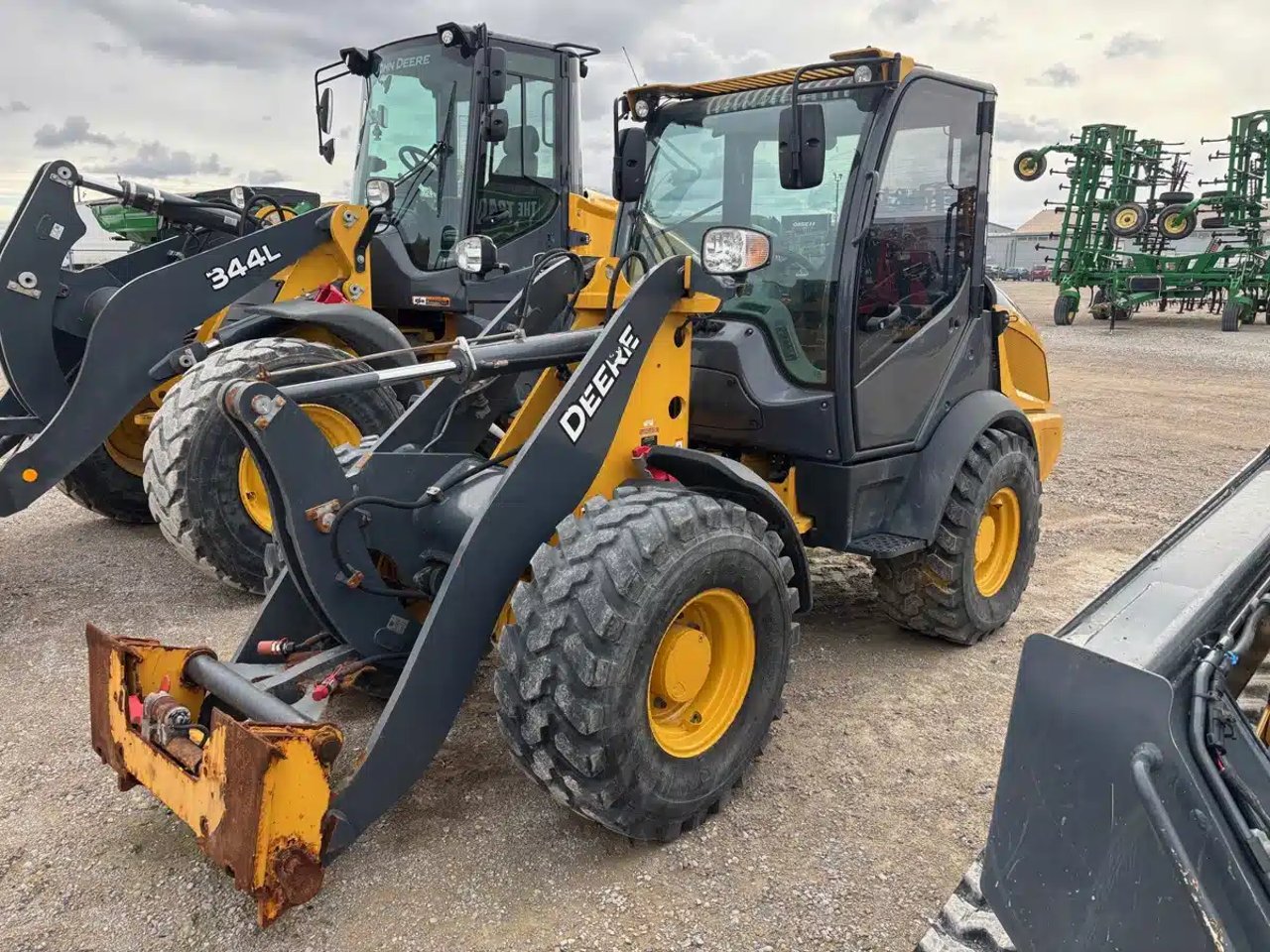 2021 John Deere 304L Chargeur sur roues