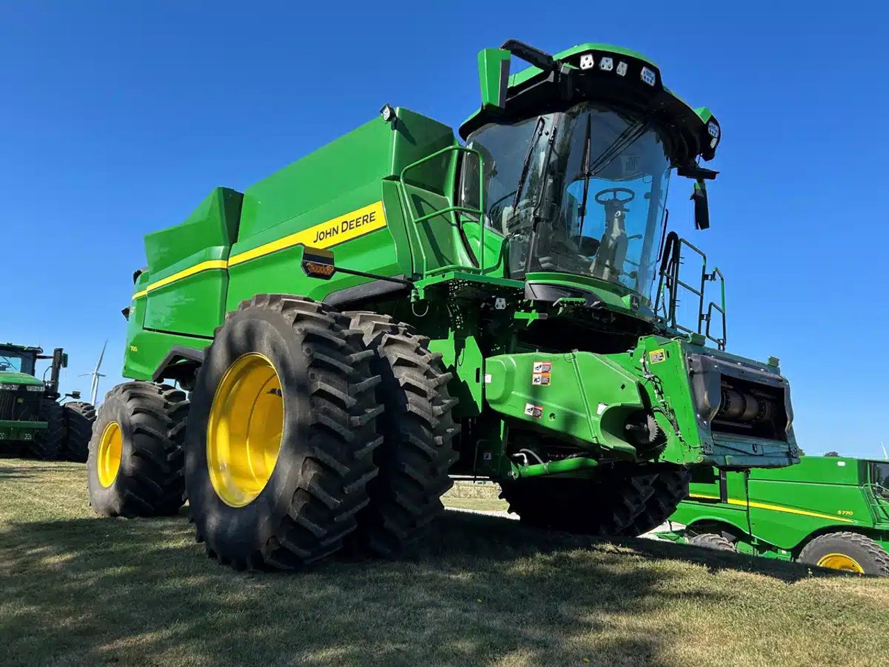 2025 John Deere S7 700 Batteuse