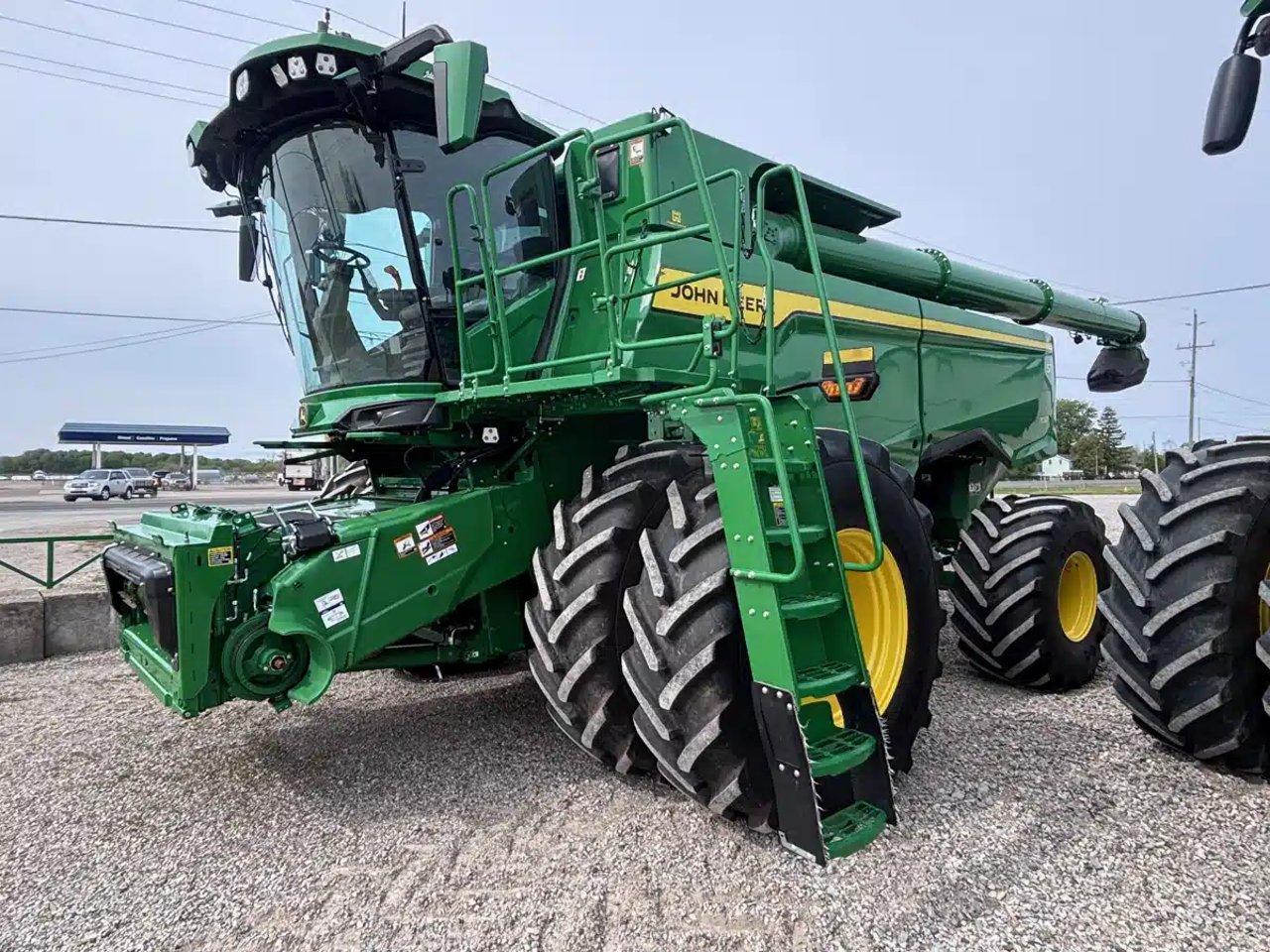 2025 John Deere S7 700 Batteuse