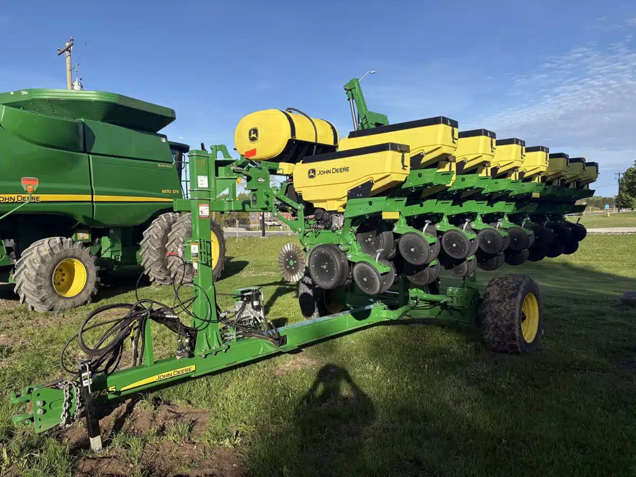 2022 John Deere 1745 Planteur