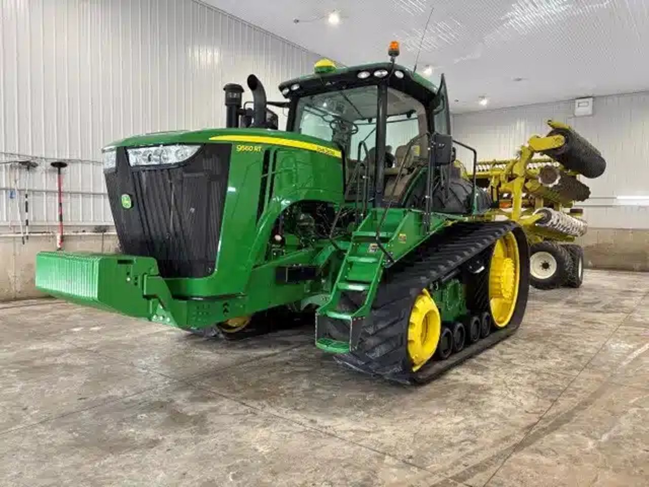 2013 John Deere 9560RT Tracteur