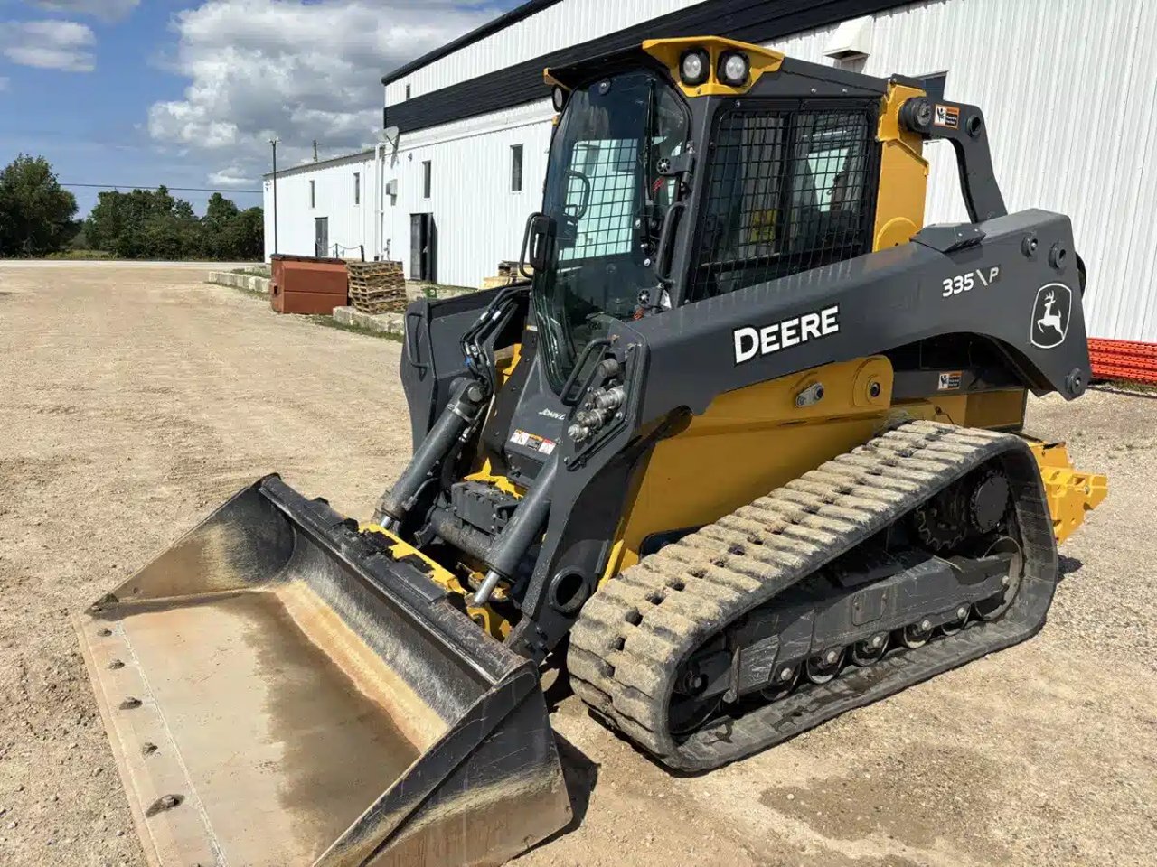 2024 John Deere 335 P Chargeur sur chenilles