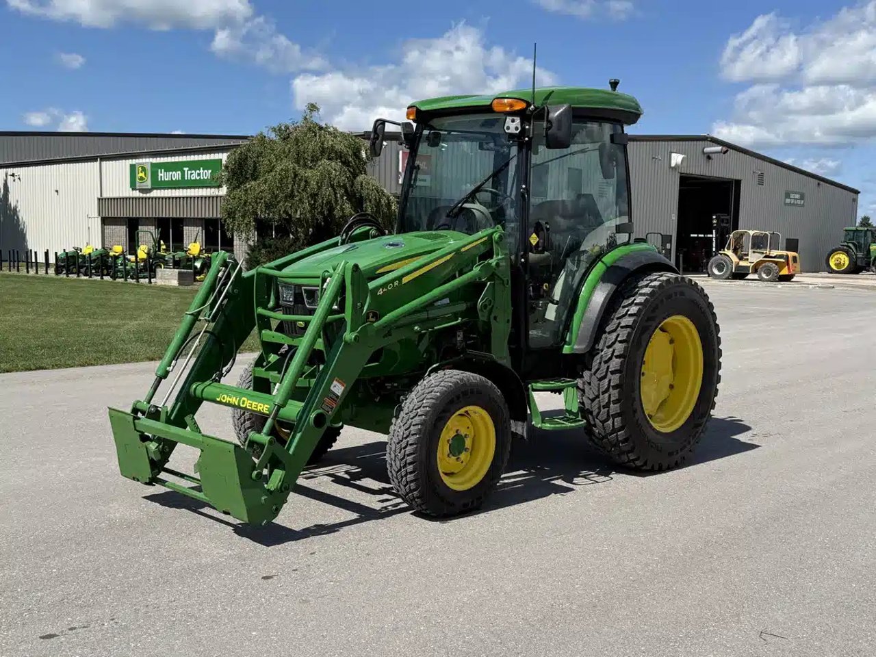 2024 John Deere 4075R Tracteur