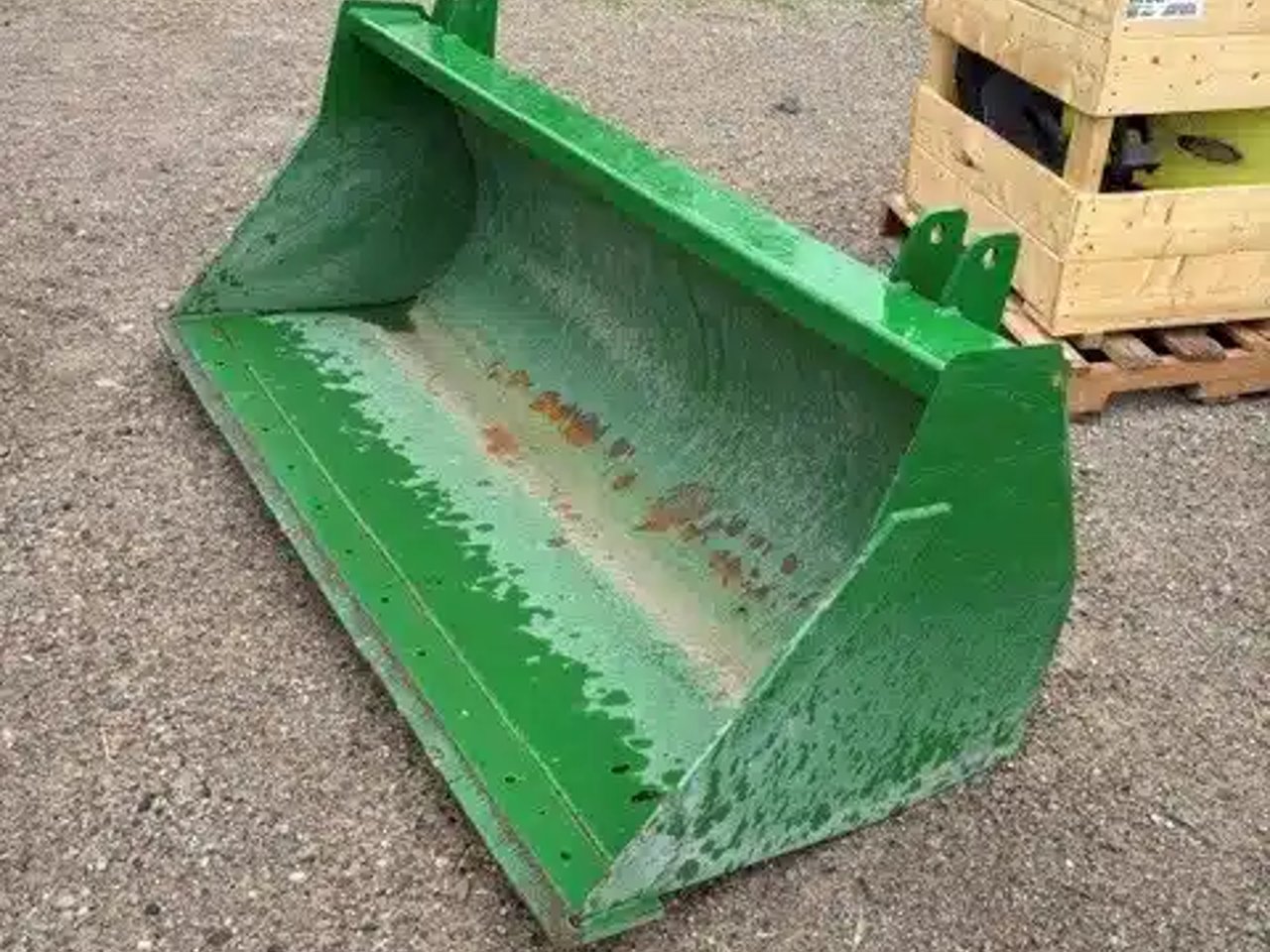 John Deere 73 inch Godet (bucket)