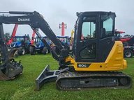 2022 John Deere 60G Excavatrice