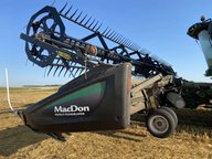 2017 MacDon FD75