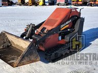 2008 Ditch Witch SK650 chargeuse à direction à glissement