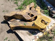 Caterpillar CAT Crawler Bull Dozer Drawbar Attachments Accessoires