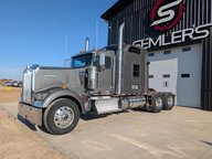 2018 Kenworth W900L Camion dix roues