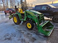 2019 John Deere 3033R Tracteur