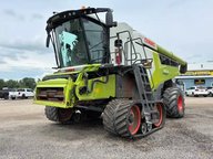 2021 CLAAS LEXION 8600TT Batteuse