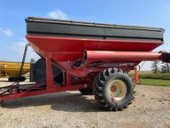 2005 Unverferth 9250 Chariot à Grain